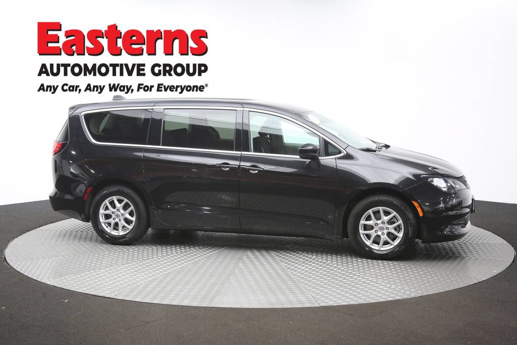 Used 2024 Chrysler Voyager LX FWD image 47