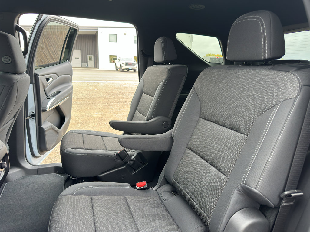 New 2026 Chevrolet Traverse LT image 15