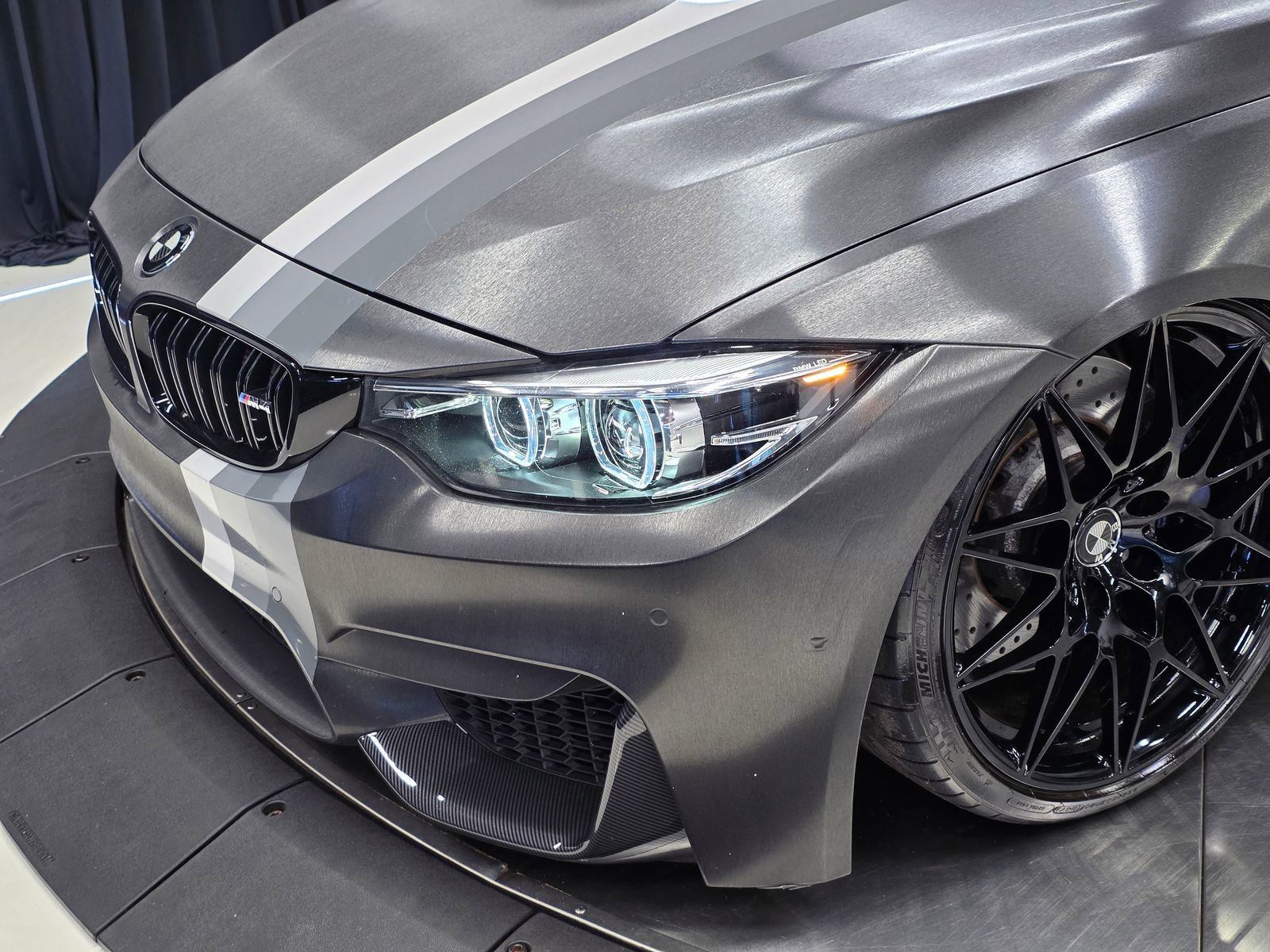 Used 2019 BMW M4 Coupe w/ Competition Package RWD image 50