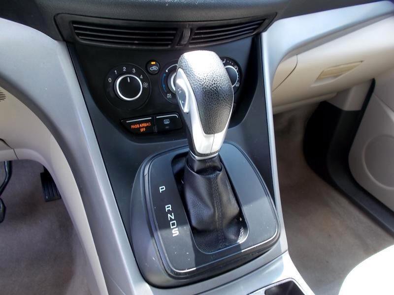 Used 2015 Ford Escape SE FWD image 30