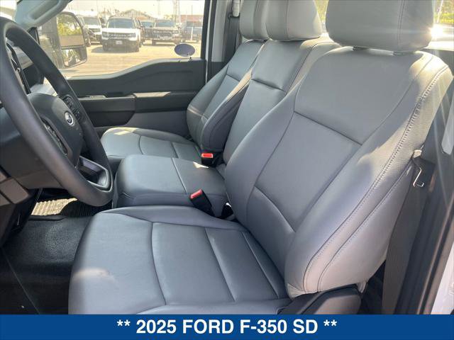 New 2025 Ford F350 XL w/ XL Chrome Package RWD image 14