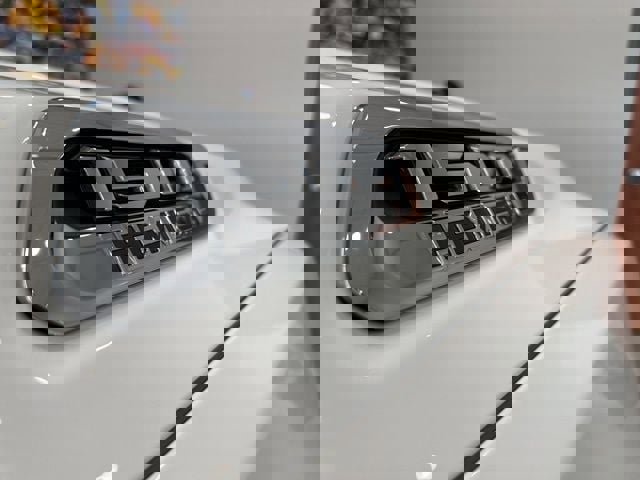 Used 2022 RAM 1500 Laramie image 24