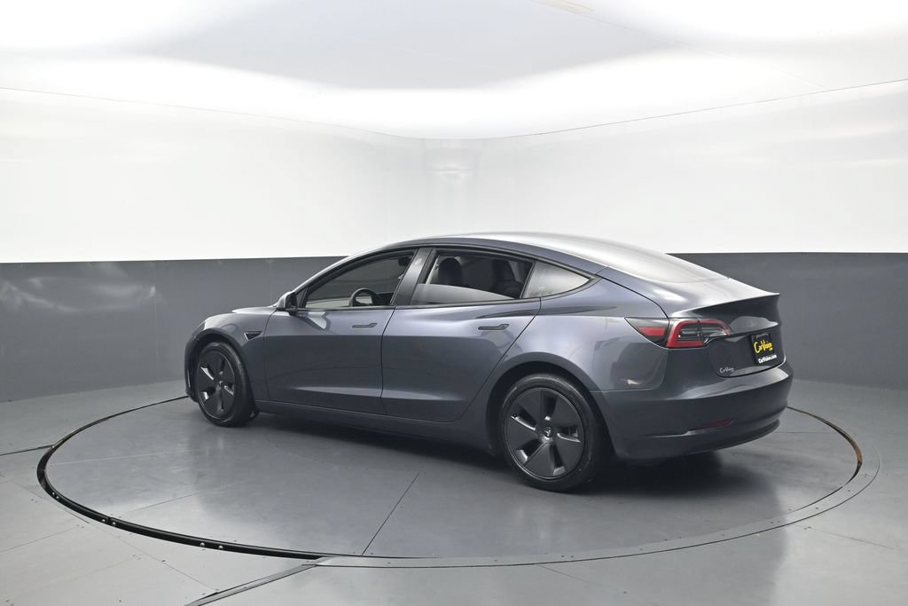 Used 2023 Tesla Model 3 Standard Range RWD image 7
