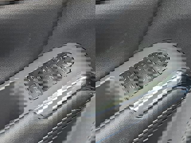 New 2026 Chevrolet Traverse LT image 24