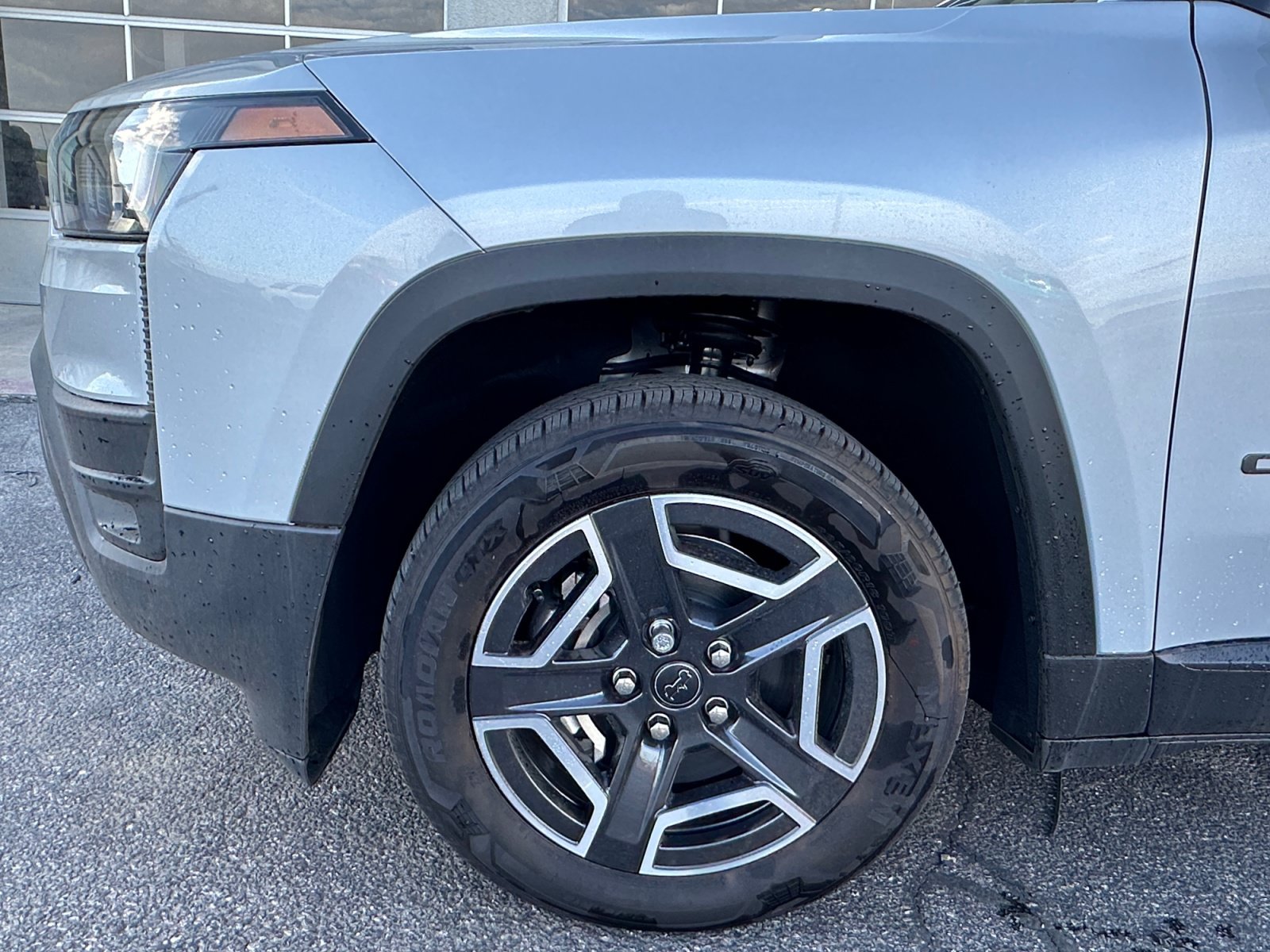 New 2026 Jeep Cherokee Laredo AWD/4WD image 9