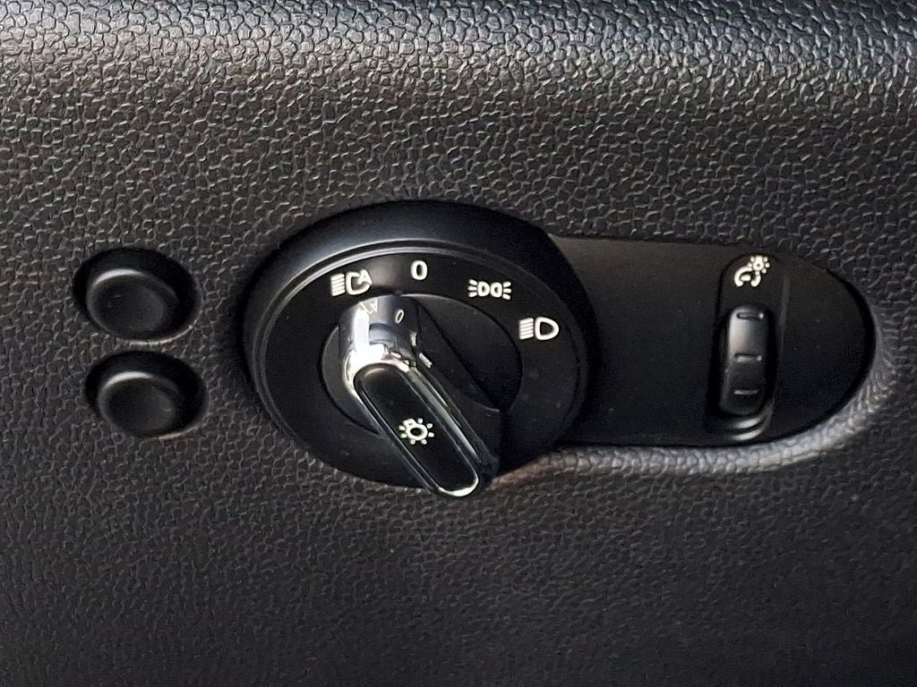 Used 2019 MINI Cooper S FWD image 26