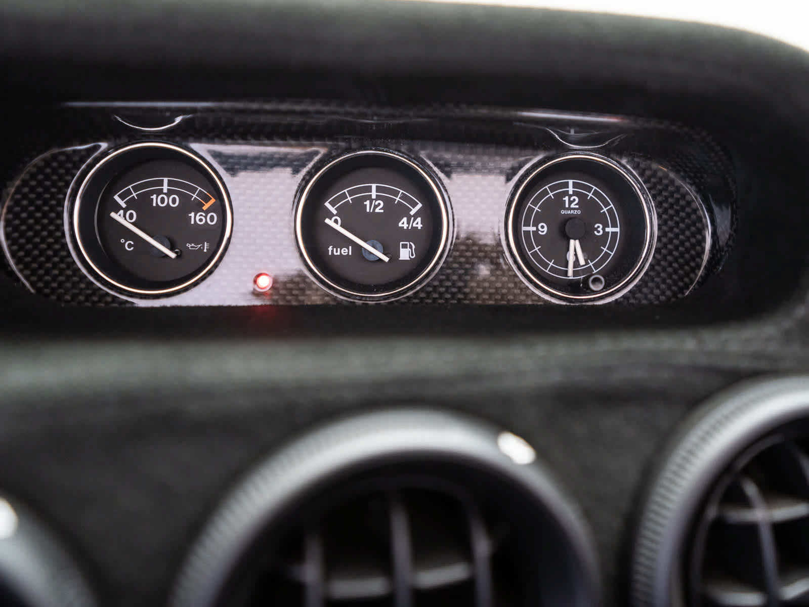 Used 2001 Ferrari 550 Maranello Barchetta RWD image 23