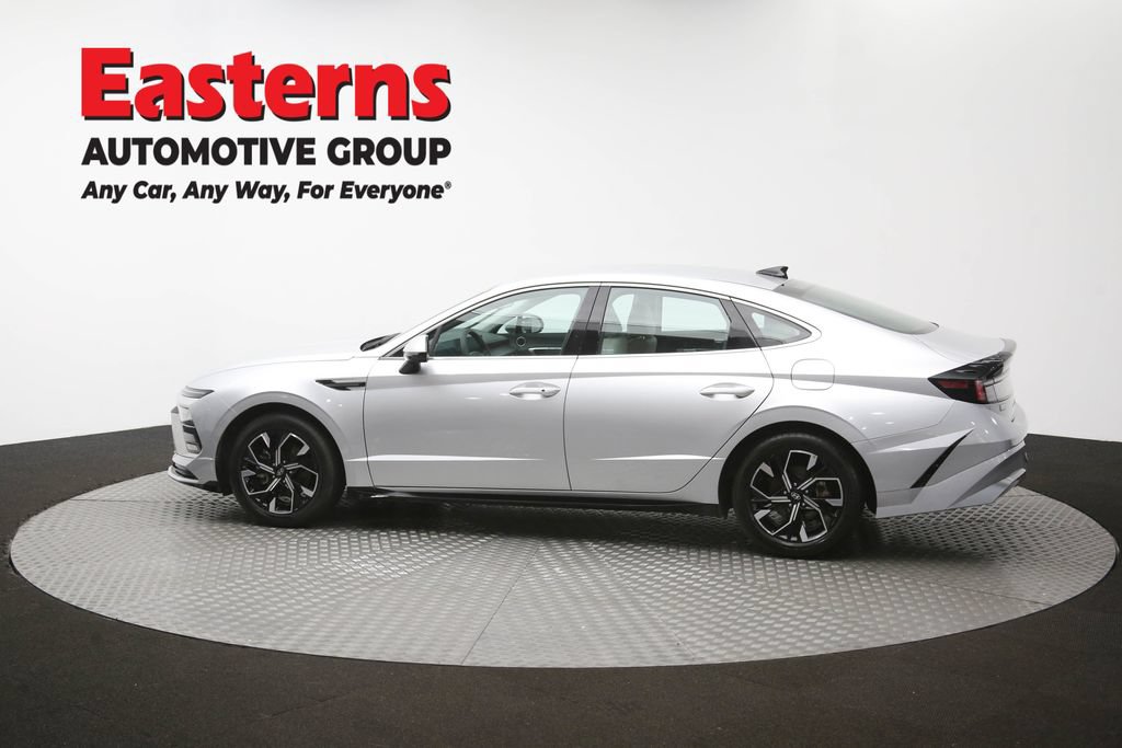 Used 2025 Hyundai Sonata SEL FWD image 61