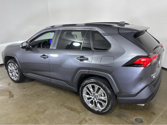 Used 2023 Toyota RAV4 XLE Premium image 18