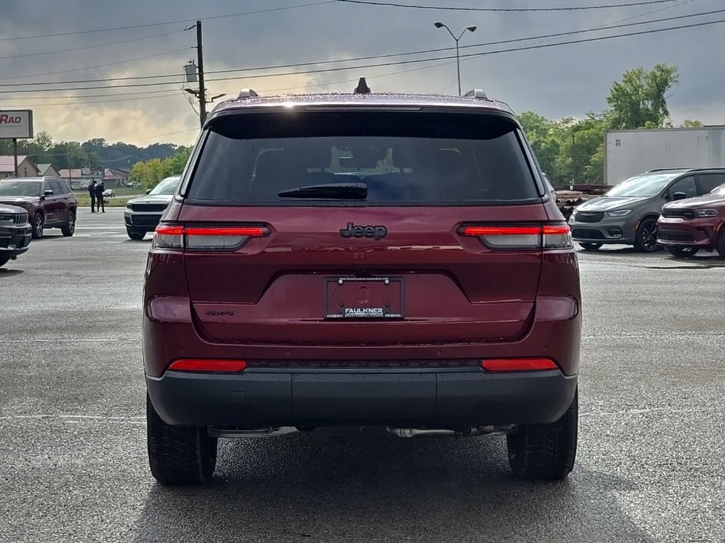 New 2025 Jeep Grand Cherokee L Altitude image 6