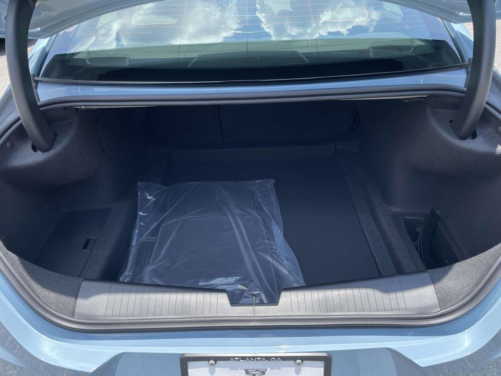 New 2025 Cadillac CT4 V image 10