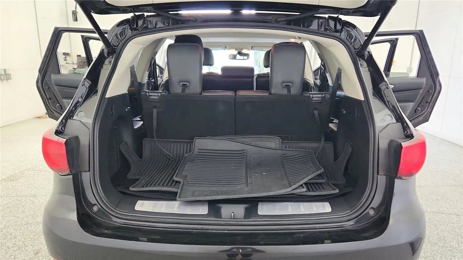 Used 2020 INFINITI QX60 Pure image 19