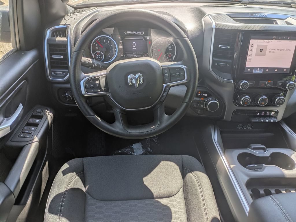 New 2026 RAM 1500 Express AWD/4WD image 14