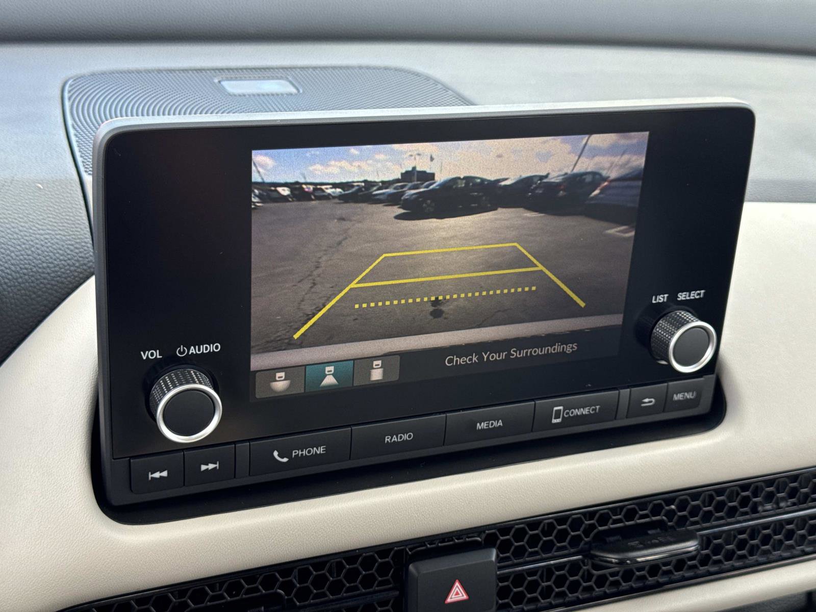 Certified 2023 Honda HR-V LX image 17