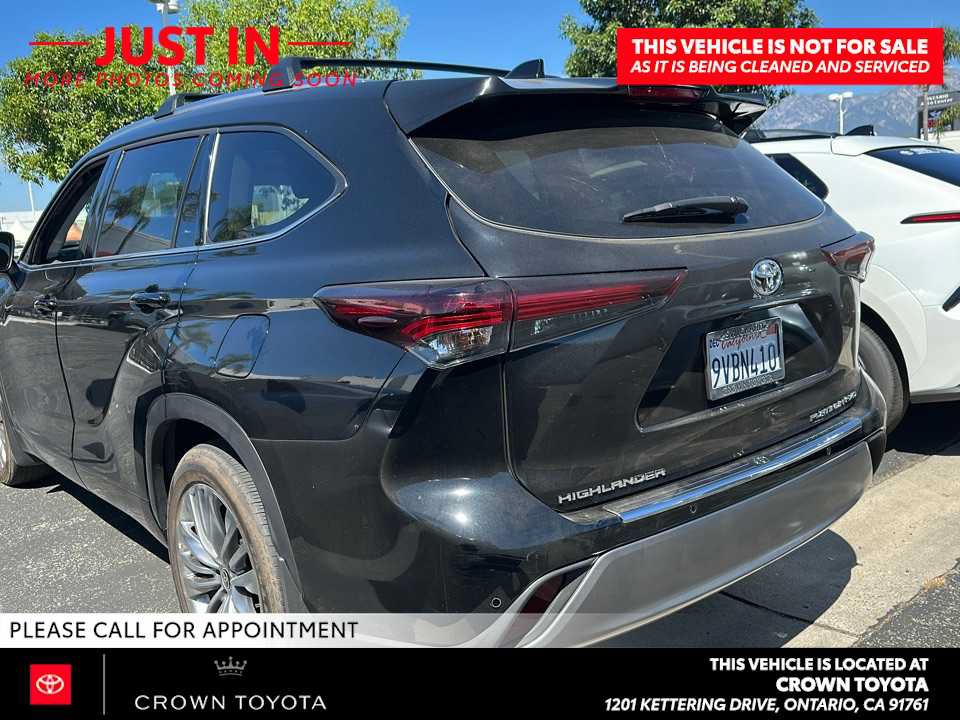 Certified 2026 Toyota Highlander Platinum AWD/4WD image 6