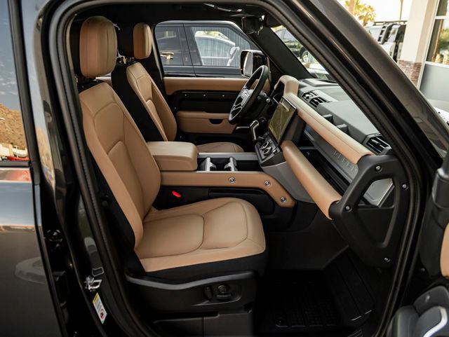 New 2026 Land Rover Defender 110 X AWD/4WD image 37