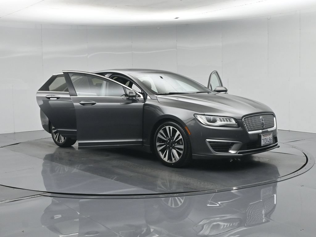 Used 2017 Lincoln MKZ Reserve FWD image 34