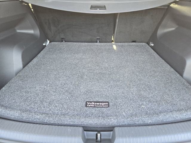 Used 2021 Volkswagen Atlas Cross Sport SEL Premium w/ Cross Sport MDO Package image 34