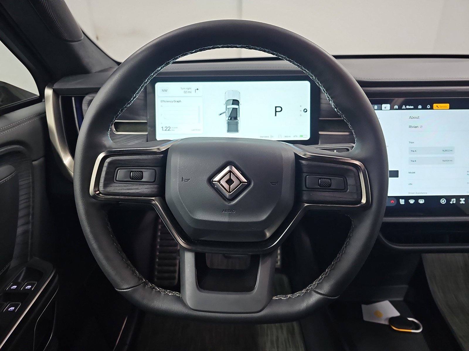 Used 2024 Rivian R1T Adventure AWD/4WD image 26