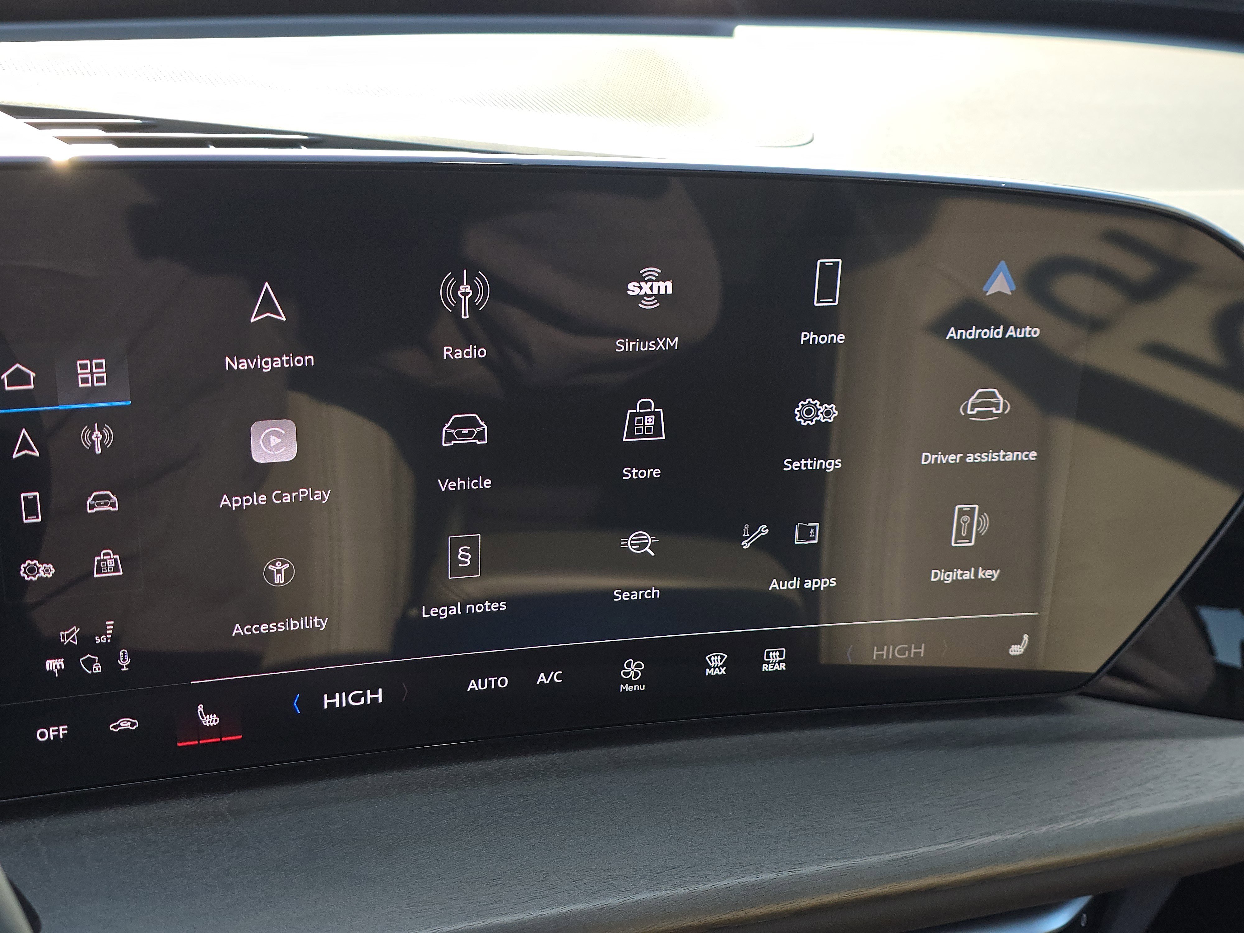 Certified 2025 Audi Q5 Premium w/ Convenience Package image 11