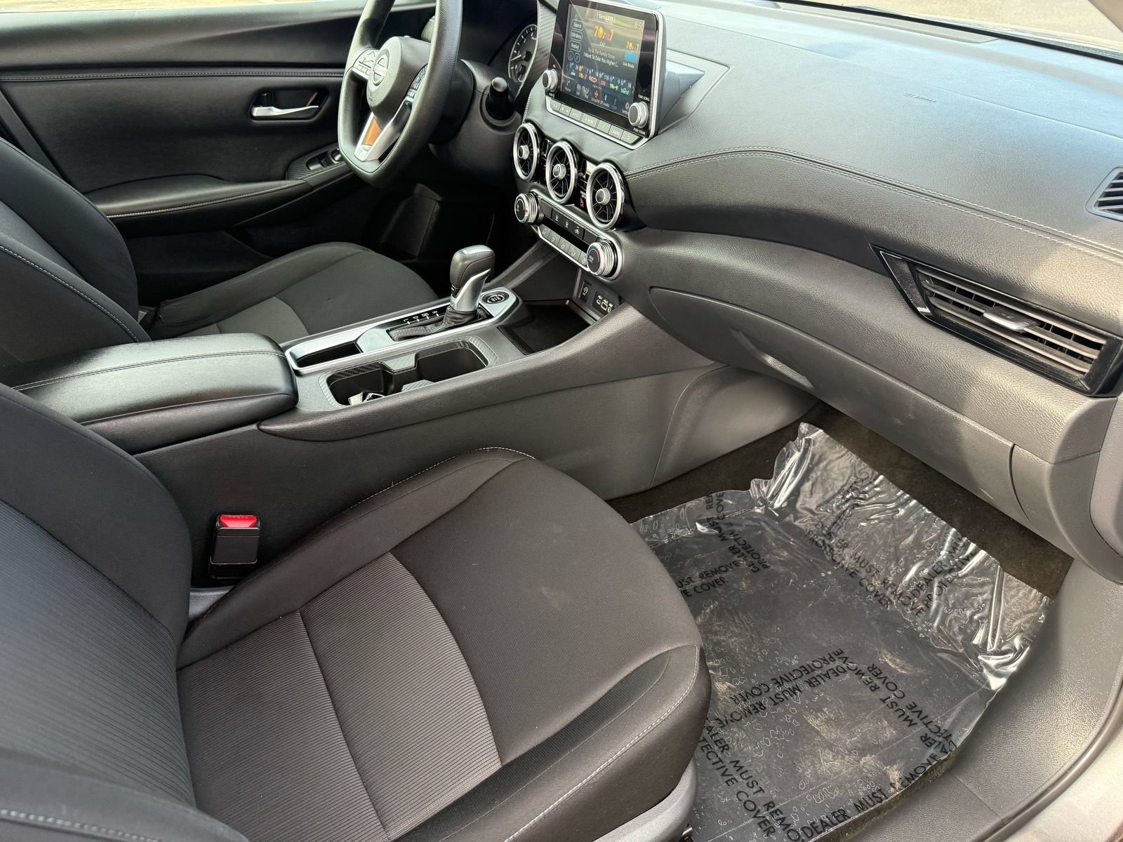 Used 2024 Nissan Sentra SV FWD image 30