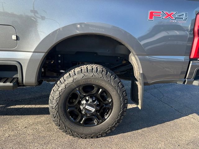 Used 2023 Ford F250 XLT w/ XLT Premium Package AWD/4WD image 7