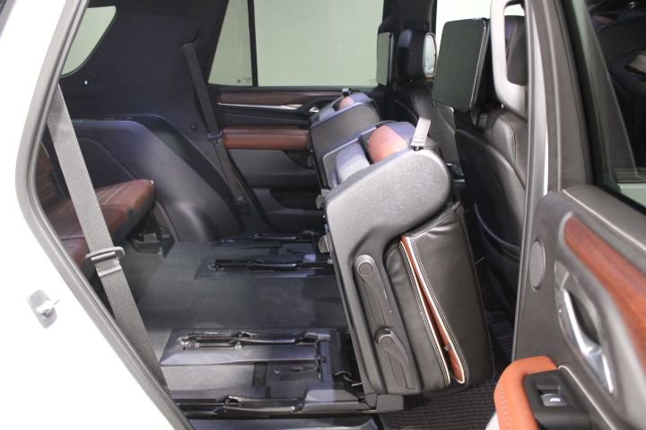 Used 2023 GMC Yukon Denali Ultimate image 50