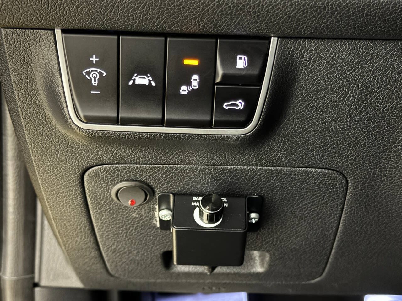 Used 2018 Kia Stinger GT2 AWD/4WD image 65