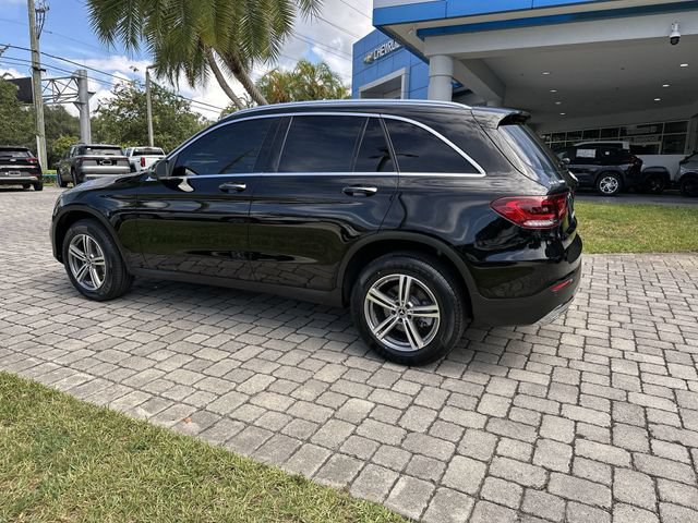 Used 2022 Mercedes-Benz GLC 300 w/ Premium Package Lite image 32
