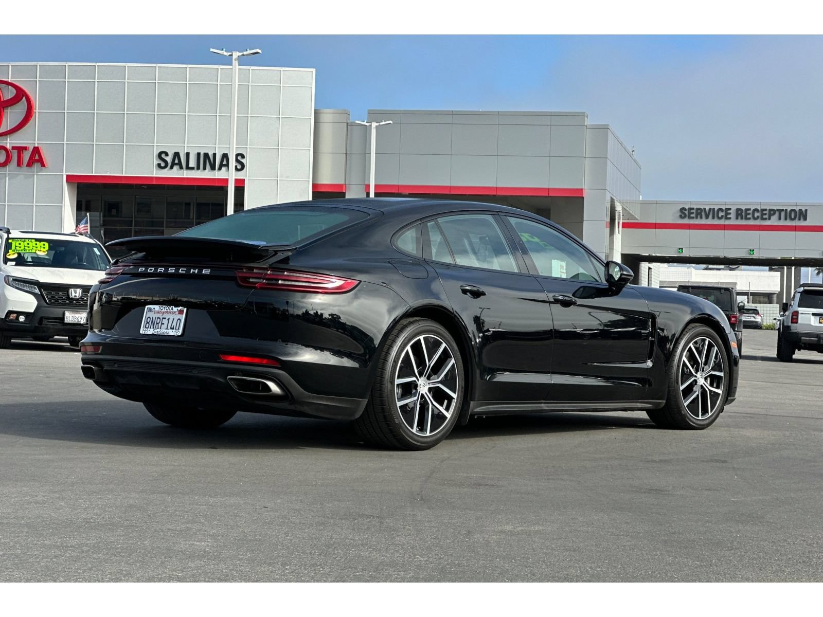 Used 2019 Porsche Panamera 4 AWD/4WD image 4