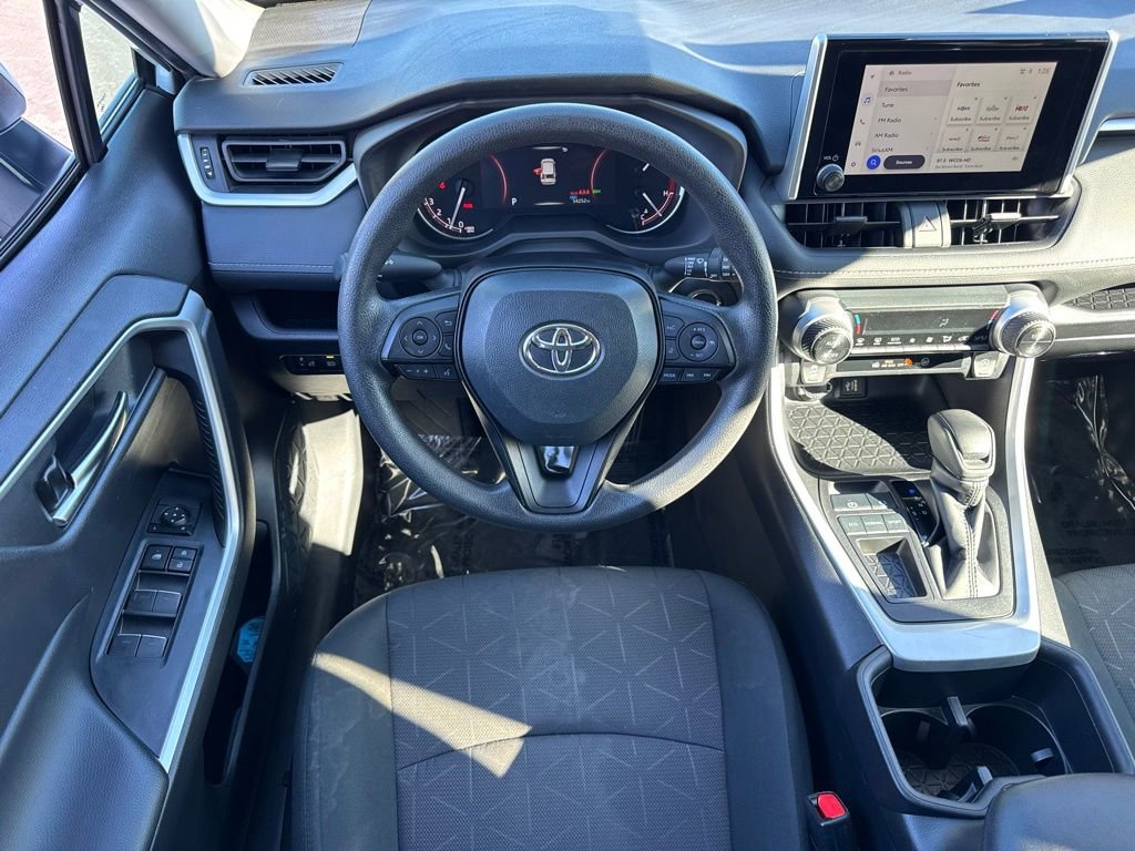 Used 2024 Toyota RAV4 XLE image 15