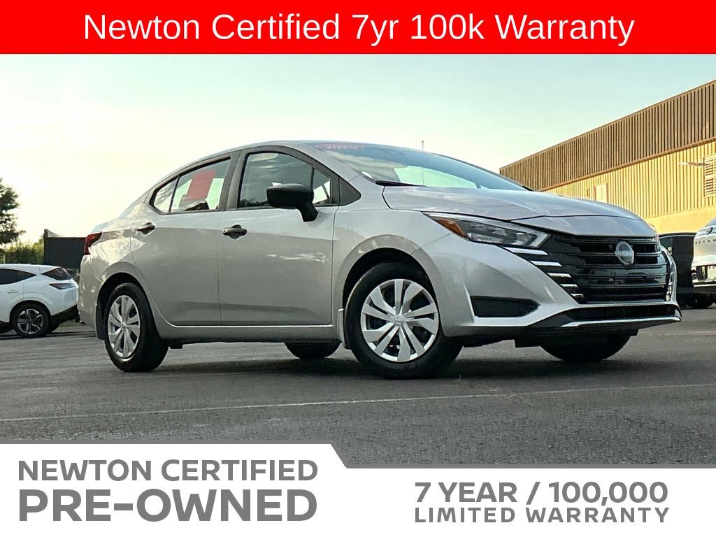 Used 2025 Nissan Versa S w/ Trunk Package FWD image 22