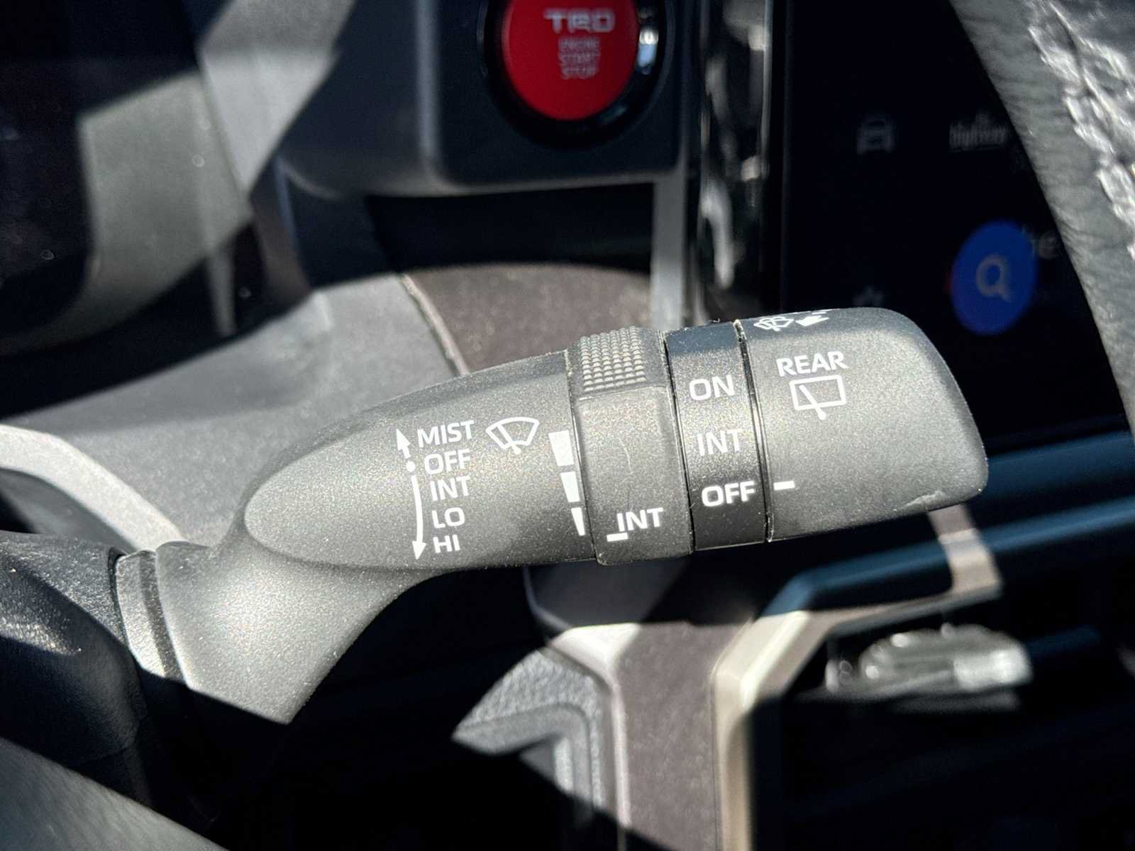 Used 2025 Toyota 4Runner TRD Off-Road Premium AWD/4WD image 26