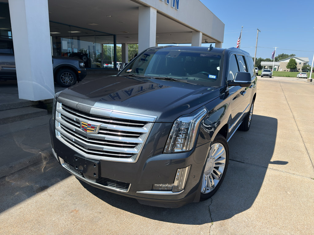 Used 2019 Cadillac Escalade ESV Platinum AWD/4WD image 17