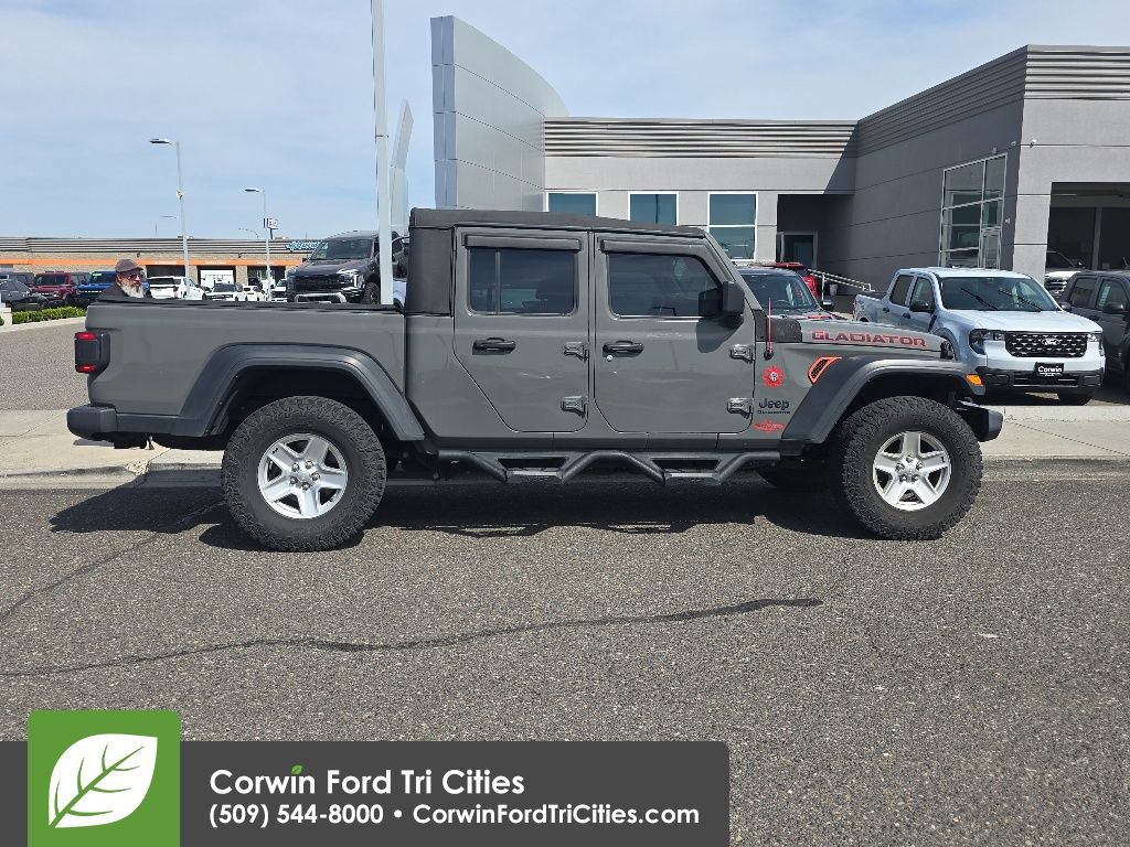 Used 2020 Jeep Gladiator Sport w/ Trailer Tow Package AWD/4WD image 15