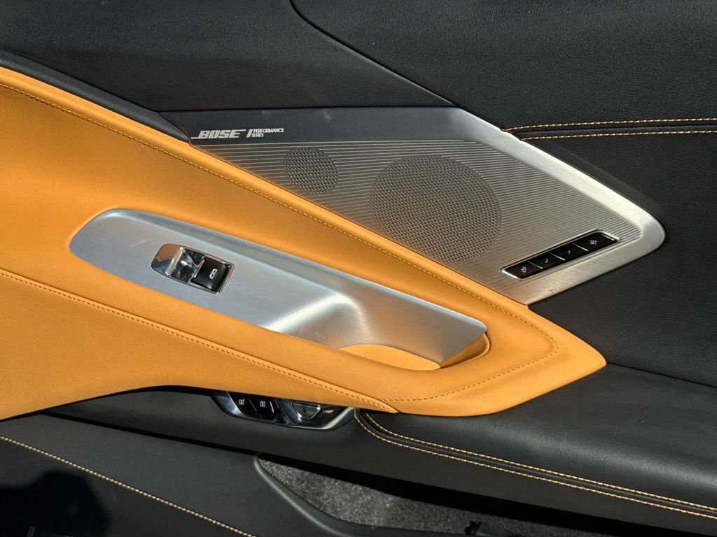 Used 2022 Chevrolet Corvette Stingray Preferred Cpe image 18