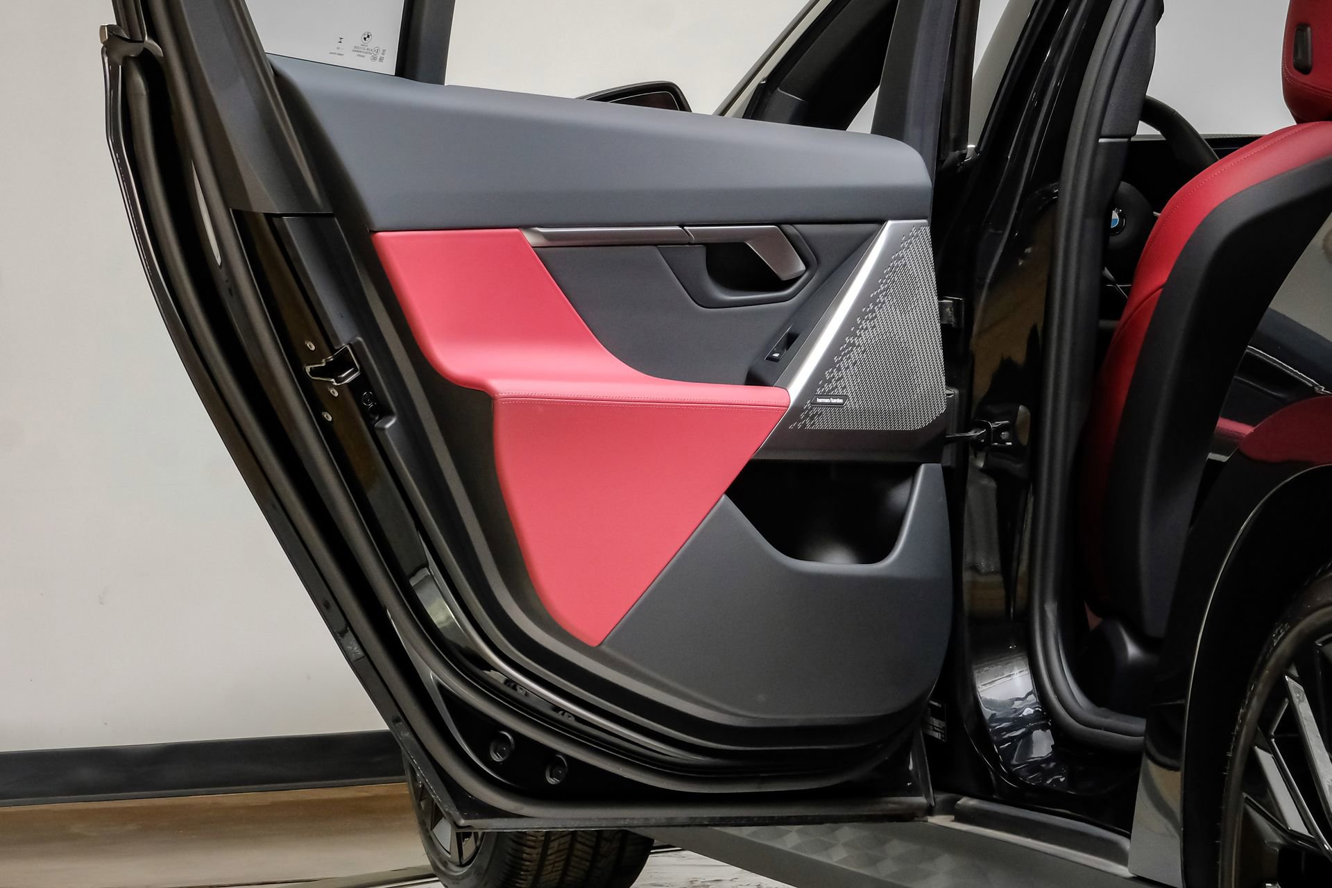 Used 2024 BMW 530i image 48