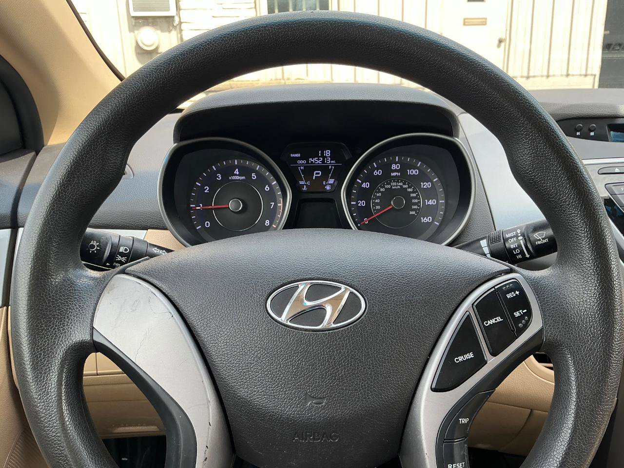 Used 2013 Hyundai Elantra GLS FWD image 21