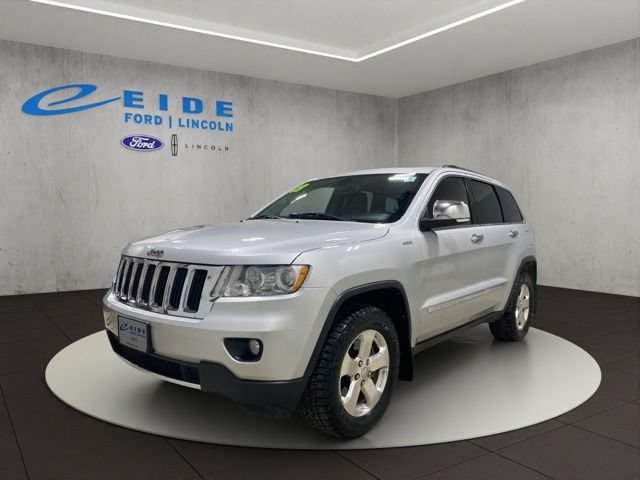 Used 2013 Jeep Grand Cherokee Limited w/ Trailer Tow Group IV AWD/4WD image 5