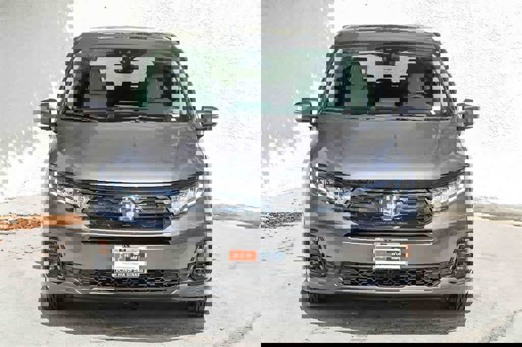 New 2026 Honda Odyssey Elite image 2