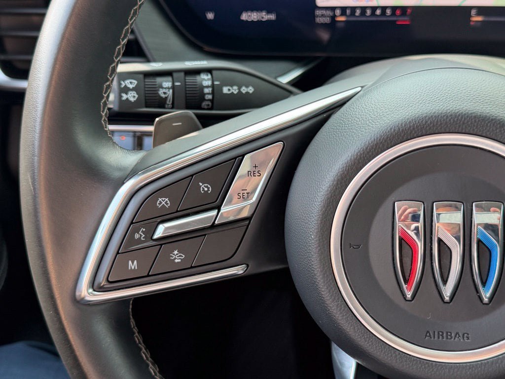 Certified 2024 Buick Envision Preferred AWD/4WD image 26