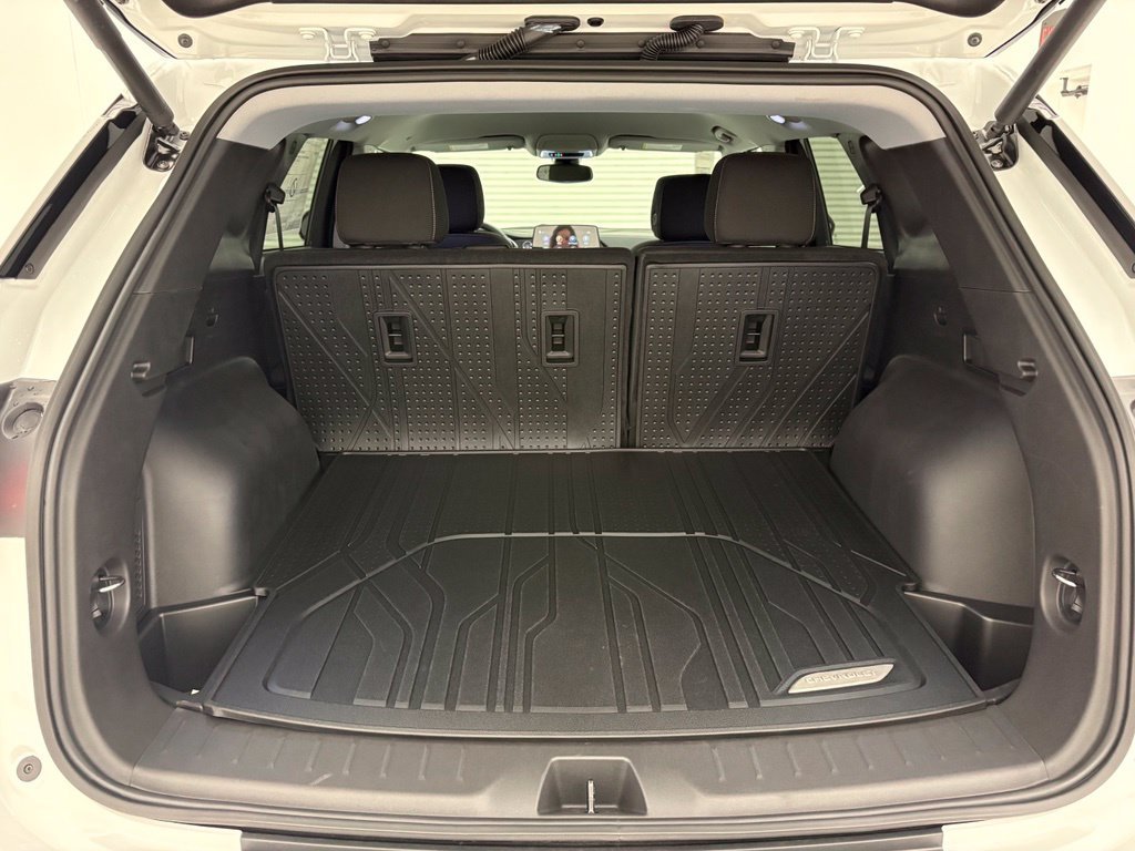 New 2026 Chevrolet Blazer LT w/ Convenience Package FWD image 42