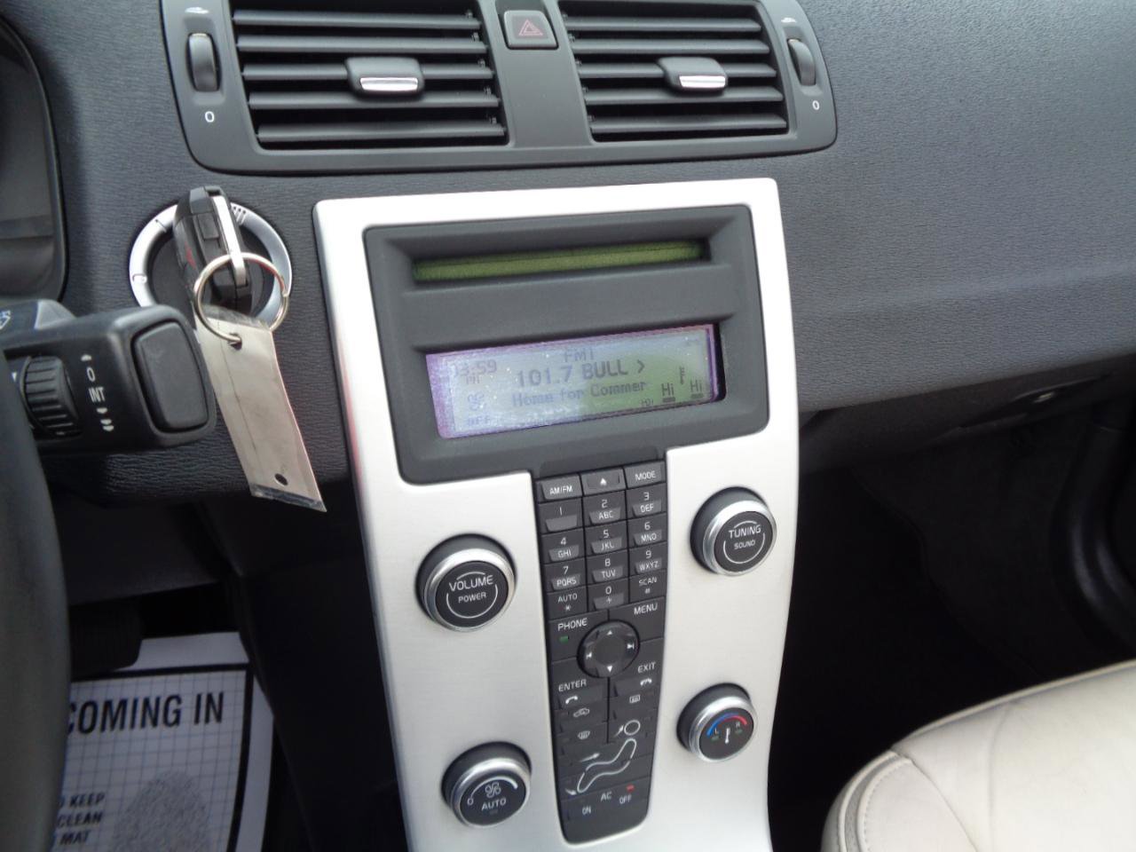 Used 2011 Volvo C70 T5 w/ Convenience Pkg FWD image 31