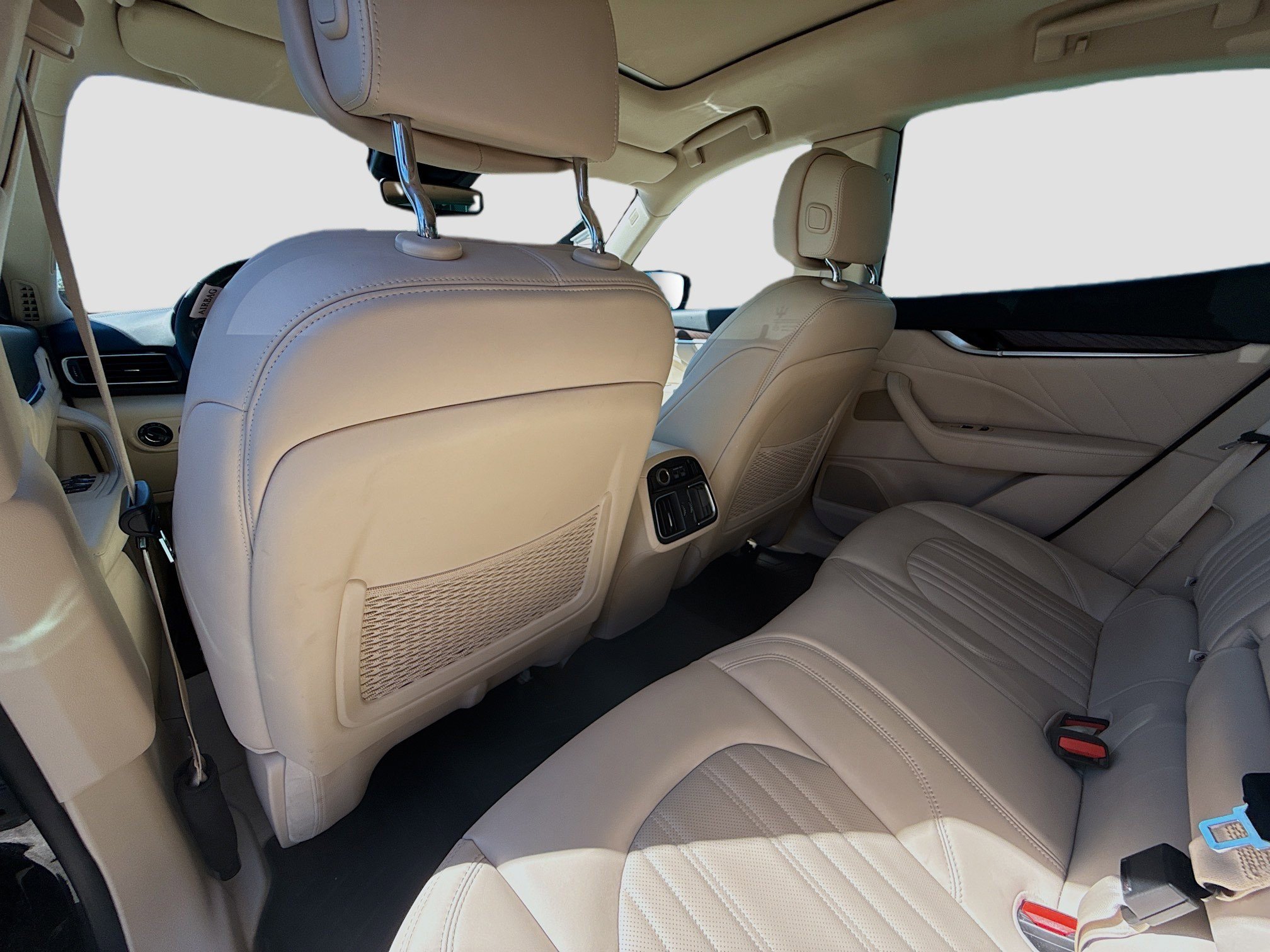 Used 2022 Maserati Levante GT image 23