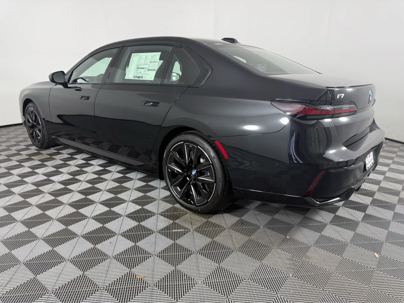 New 2026 BMW i7 xDrive60 AWD/4WD image 5