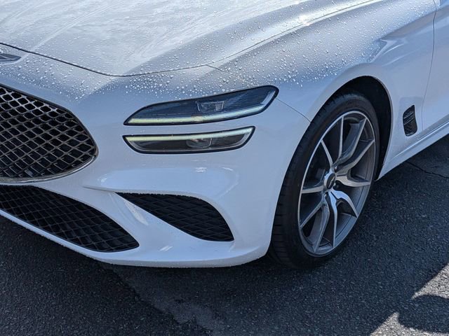 Used 2022 Genesis G70 3.3T image 9