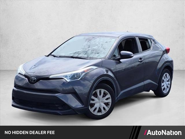 Used 2019 Toyota C-HR LE FWD image 1