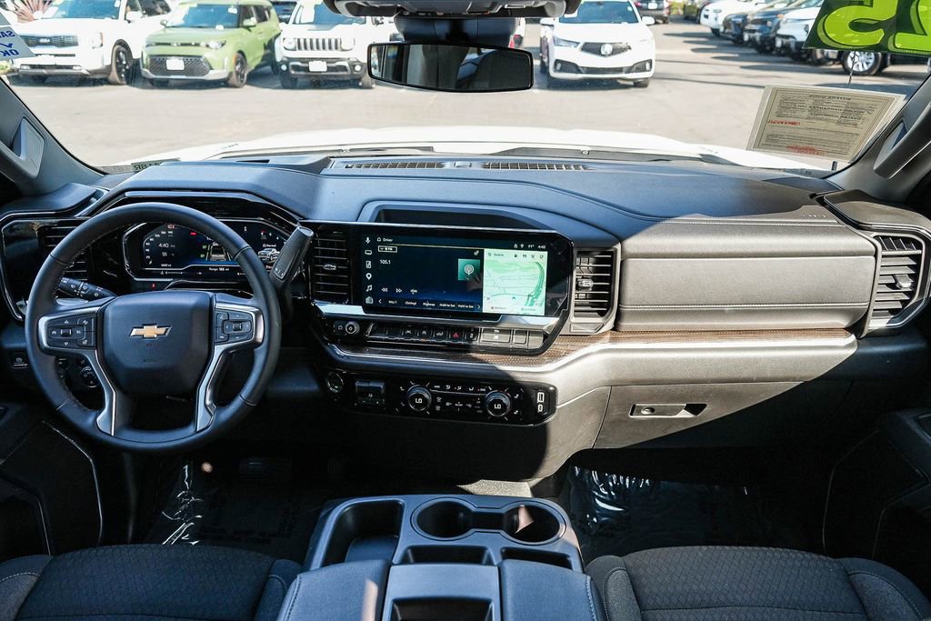 New 2025 Chevrolet Silverado 1500 LT AWD/4WD image 13