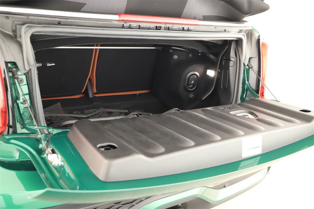 Used 2024 MINI Cooper S w/ Signature Upholstery Package image 30