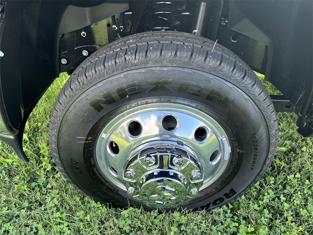 New 2026 RAM 3500 Tradesman image 16